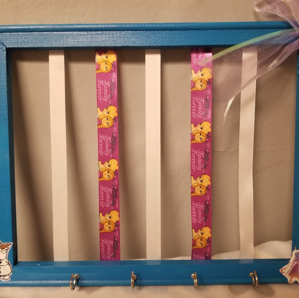 Bow Holder